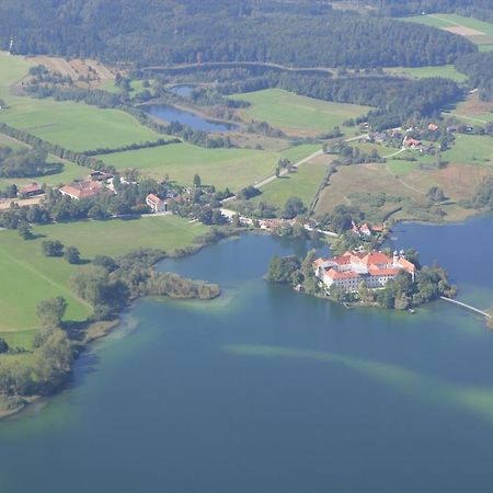 Haus Rufinus Am Kloster Seeon Exteriér fotografie